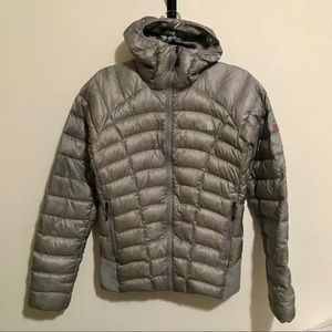 The North Face Summit Series puffy Down hoodie